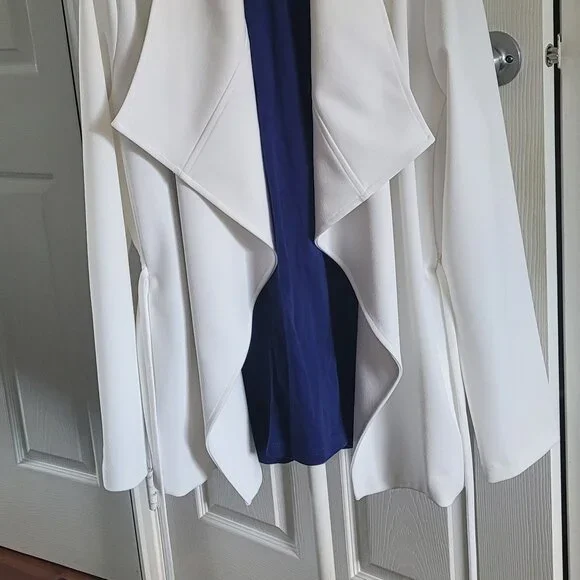 Joseph Ribkoff White Blazer - Picture 2 of 9